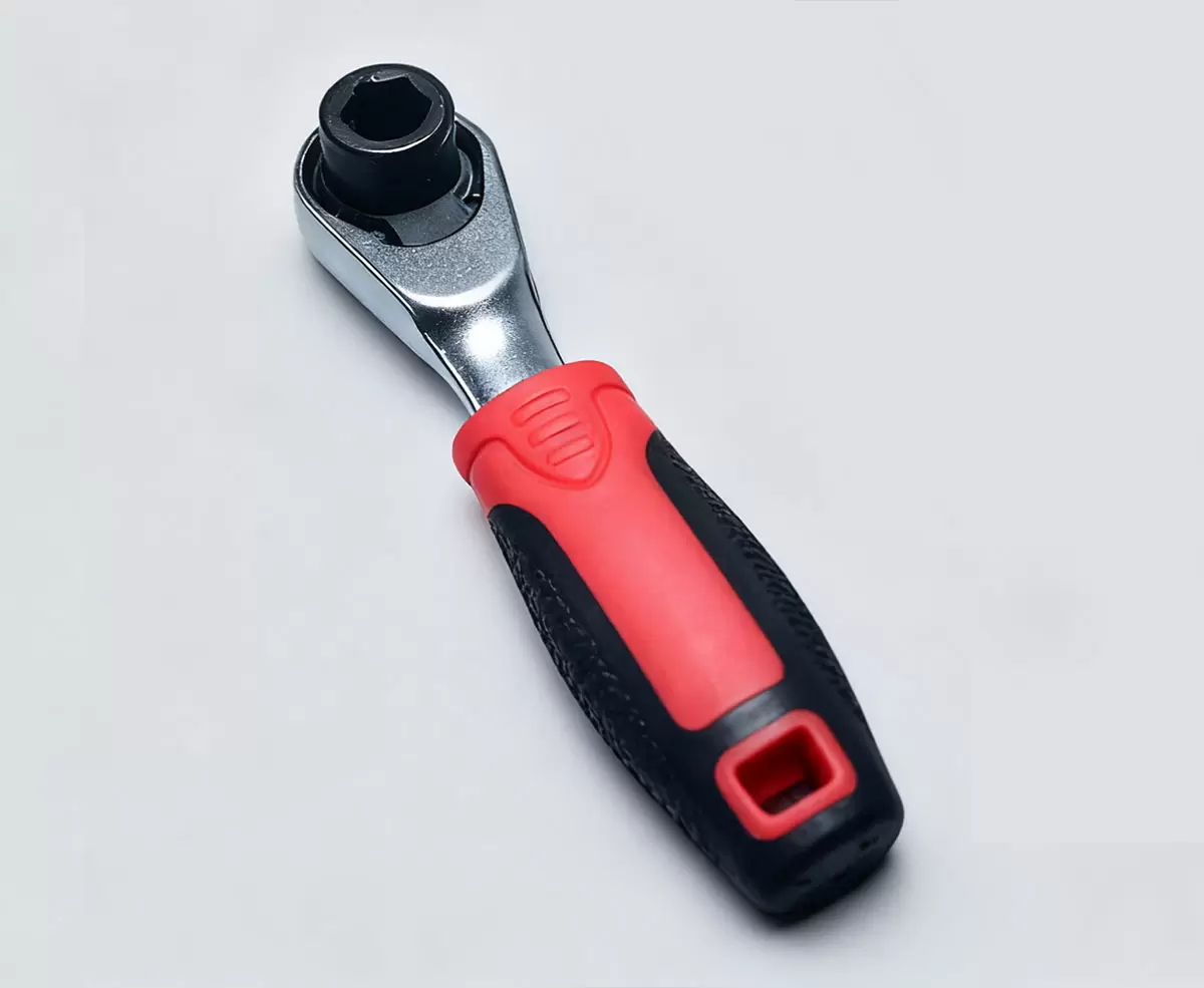 مفتاح ربط صغير